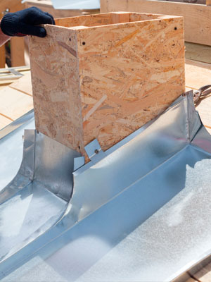 FERBLANTERIE - ENTOURAGE CHEMINÉE